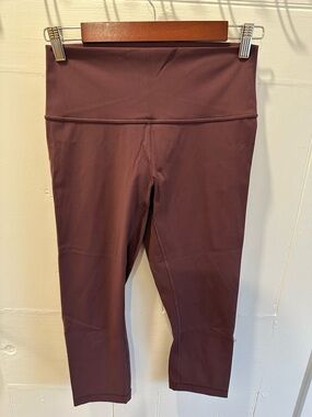 lululemon cropped high-waist leggings in plum